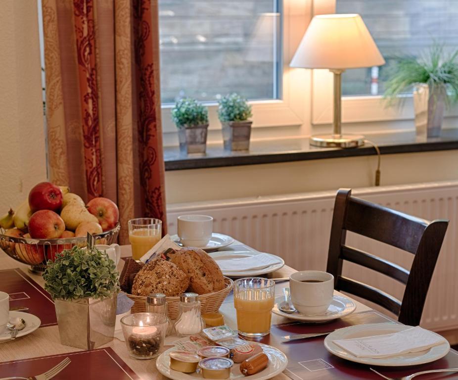 Hotel Kronprinz Garni ミンデン エクステリア 写真