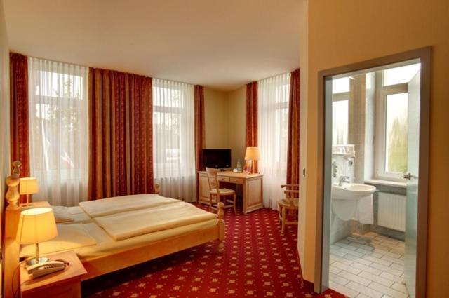 Hotel Kronprinz Garni ミンデン 部屋 写真